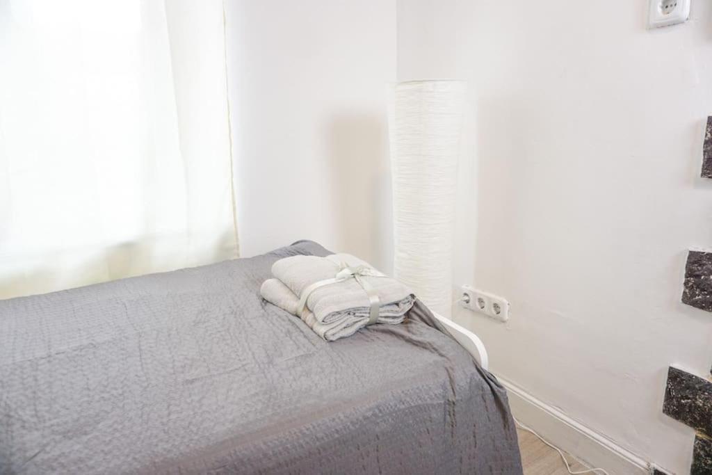 Apartment In Wuppertal - Charmante 3-Zimmer-Oase Mit Kamin Und Badewanne Екстериор снимка