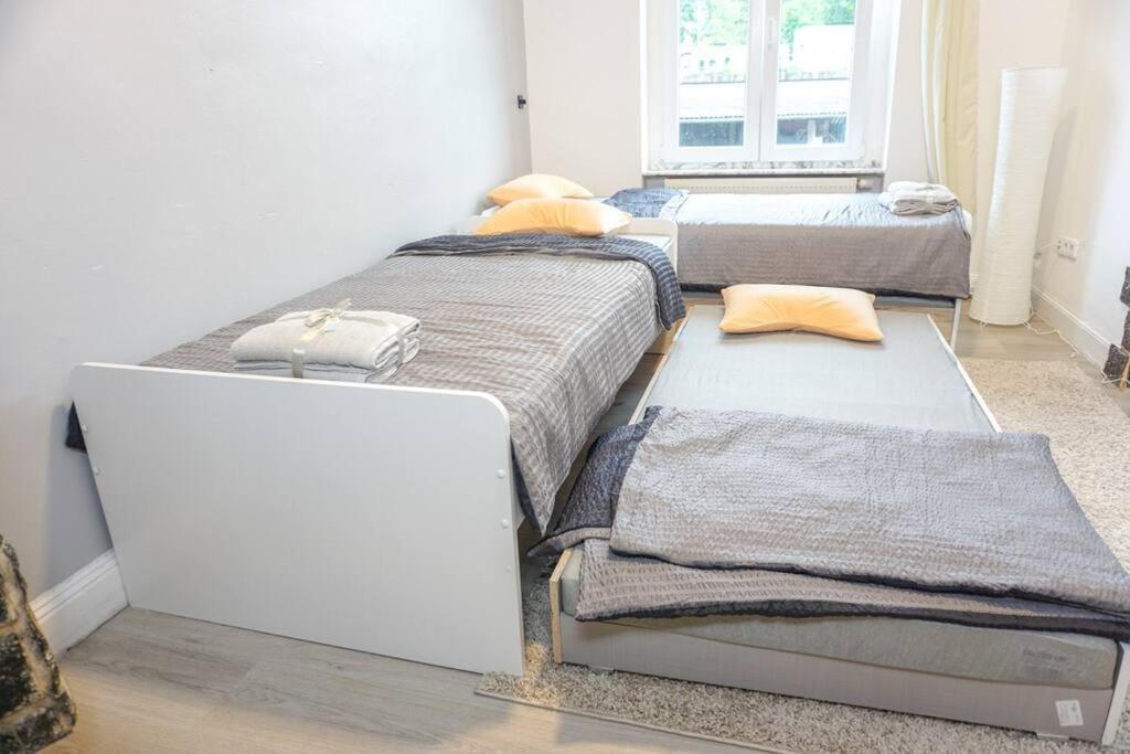 Apartment In Wuppertal - Charmante 3-Zimmer-Oase Mit Kamin Und Badewanne Екстериор снимка